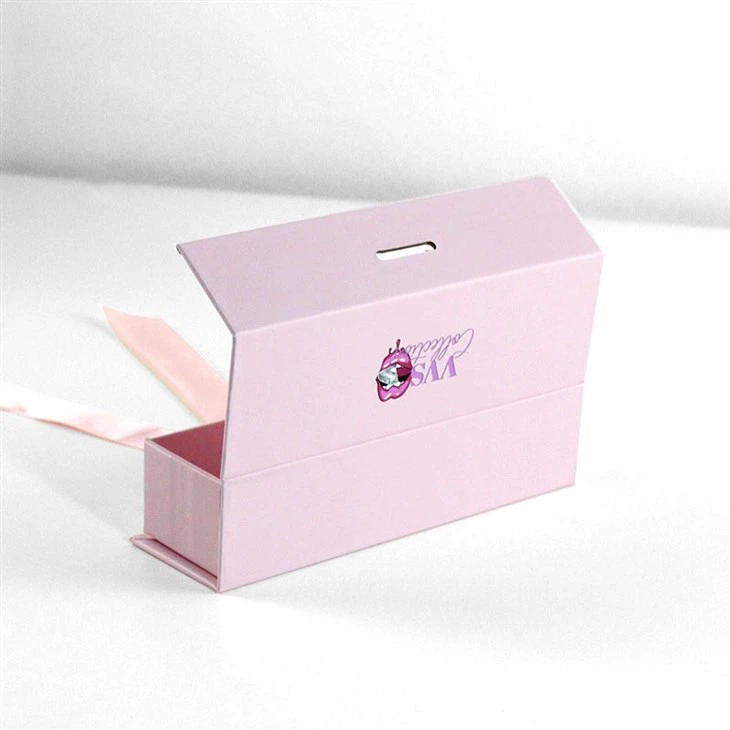 cardboard box magnetic closure (1)